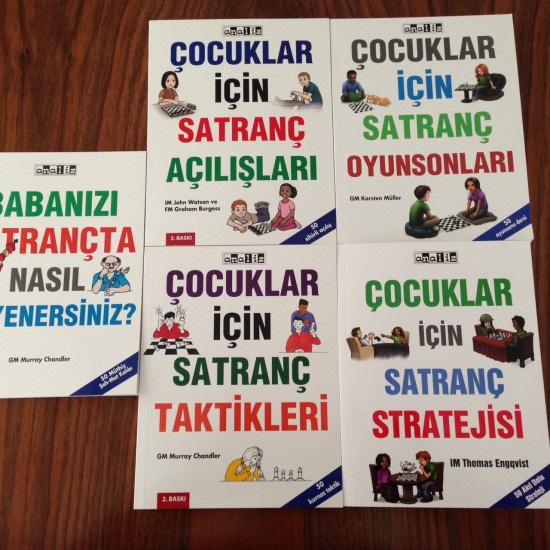 Çocuklar İçin Satranç Seti (5 Kitap)
